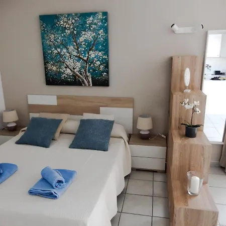 Aire Del Mar-los Molinos * Costa Teguise